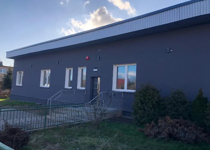 Golenicka Przystan 73a *